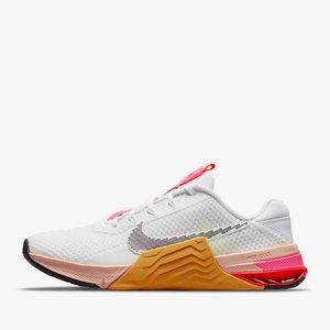 Womens Nike Metcon 7 X